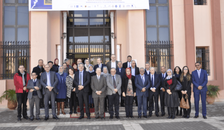 Lire la suite à propos de l’article Rencontre du Consortium du Projet Go-UNIV et séminaire de restitution