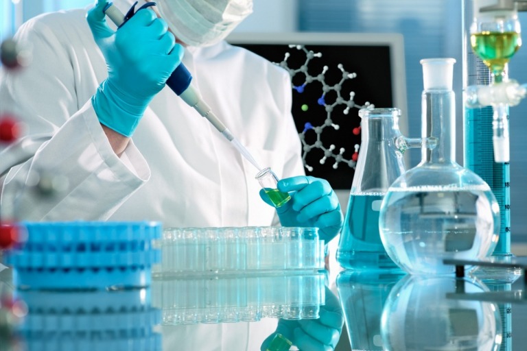 Lire la suite à propos de l’article Atelier sur la Valorisation de la Recherche Scientifique et les Brevets d’invention avec l’OMPIC